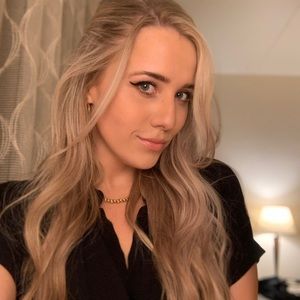 Meet your Posher, Paige